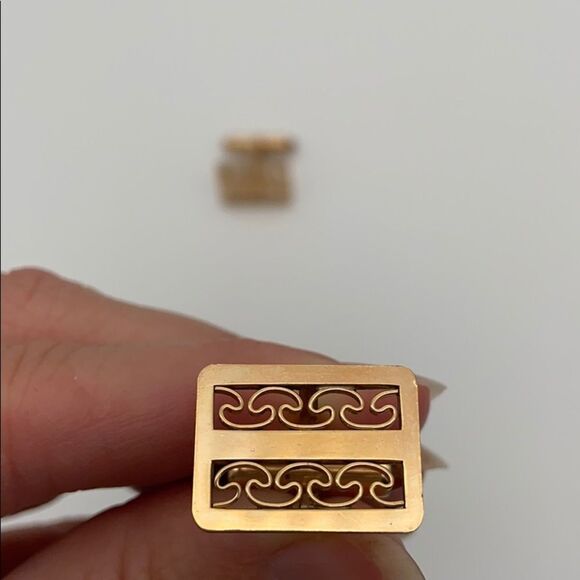 Vintage Krementz gold patterned cuff links - Picture 6 of 9